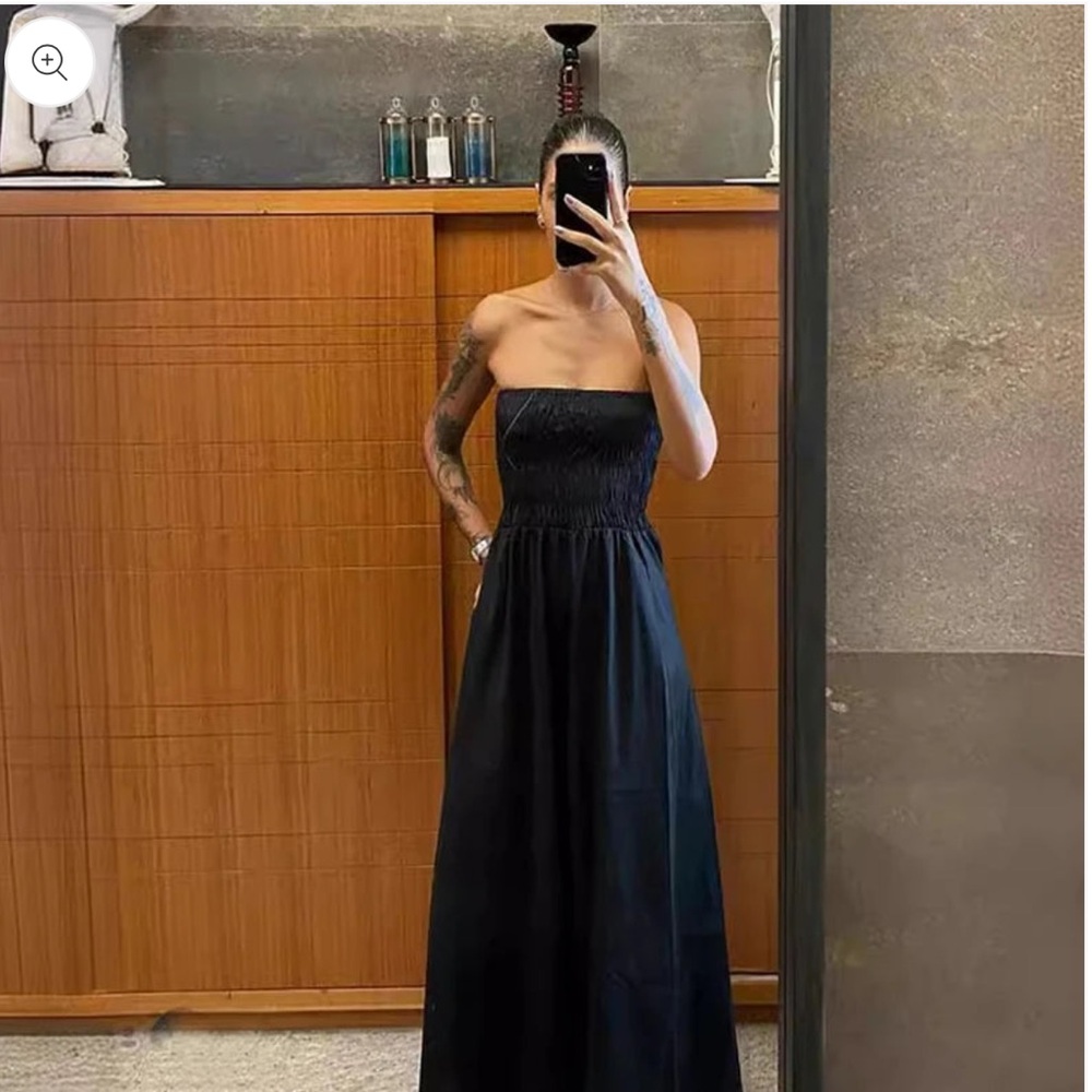 Sunday Affairs Stella Dress! Never worn. Size Small & Med. Still in packaging